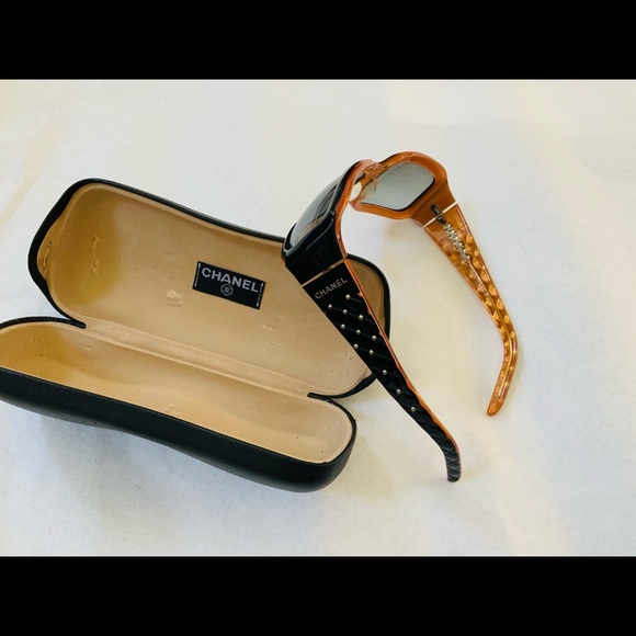 Authentic Chanel Sunglasses ?